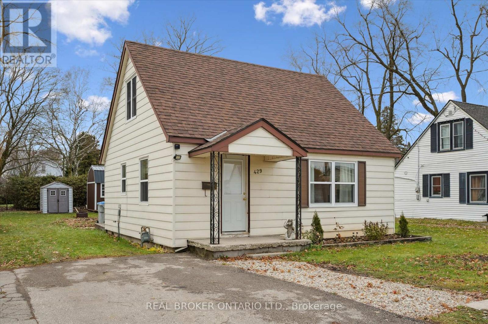 429 CLAYTON STREET, North Perth, Ontario