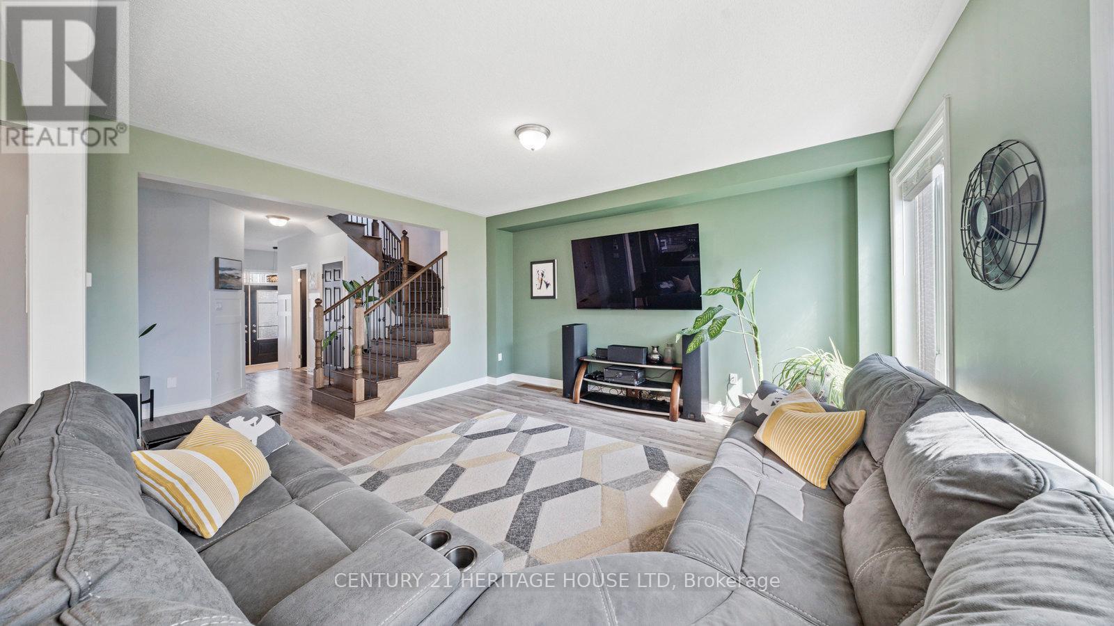 119 Barlow Place, Brant, Ontario  N3L 0G8 - Photo 6 - X12582086