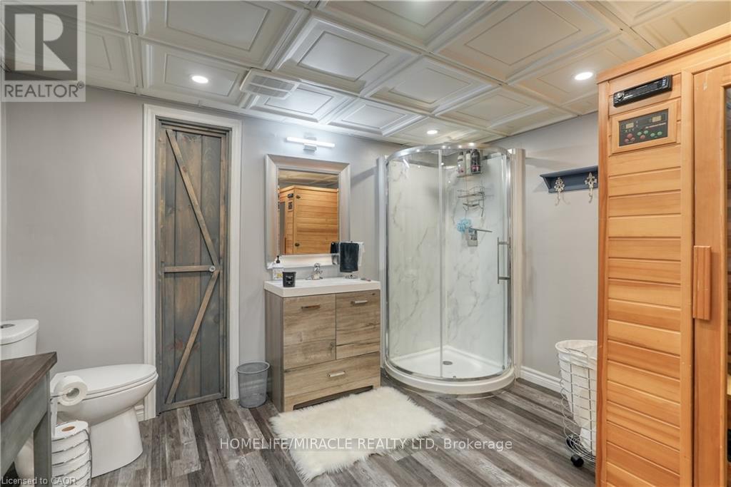 39 Endeavour Drive, Cambridge, Ontario  N3C 4C4 - Photo 24 - X12582140