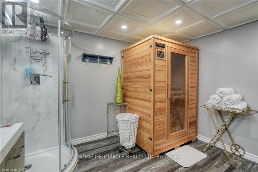 39 Endeavour Drive, Cambridge, Ontario  N3C 4C4 - Photo 25 - X12582140