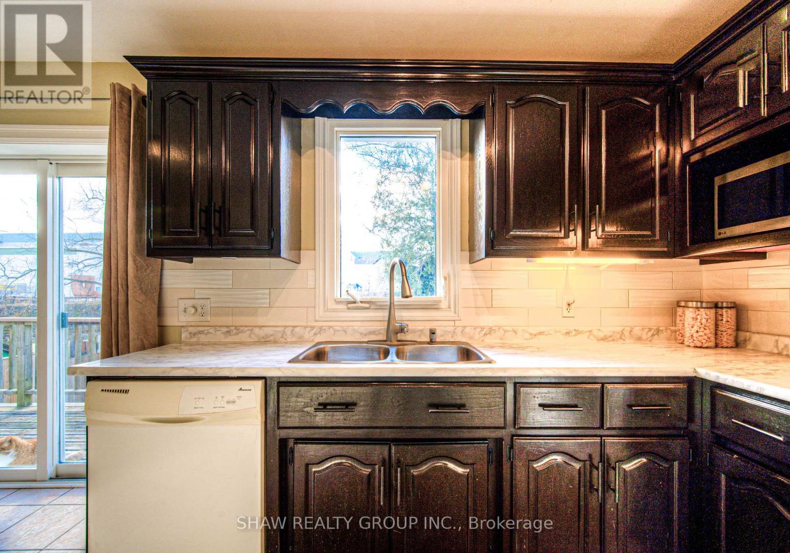 44 Jaffray Street, Cambridge, Ontario  N1R 3H9 - Photo 10 - X12582180