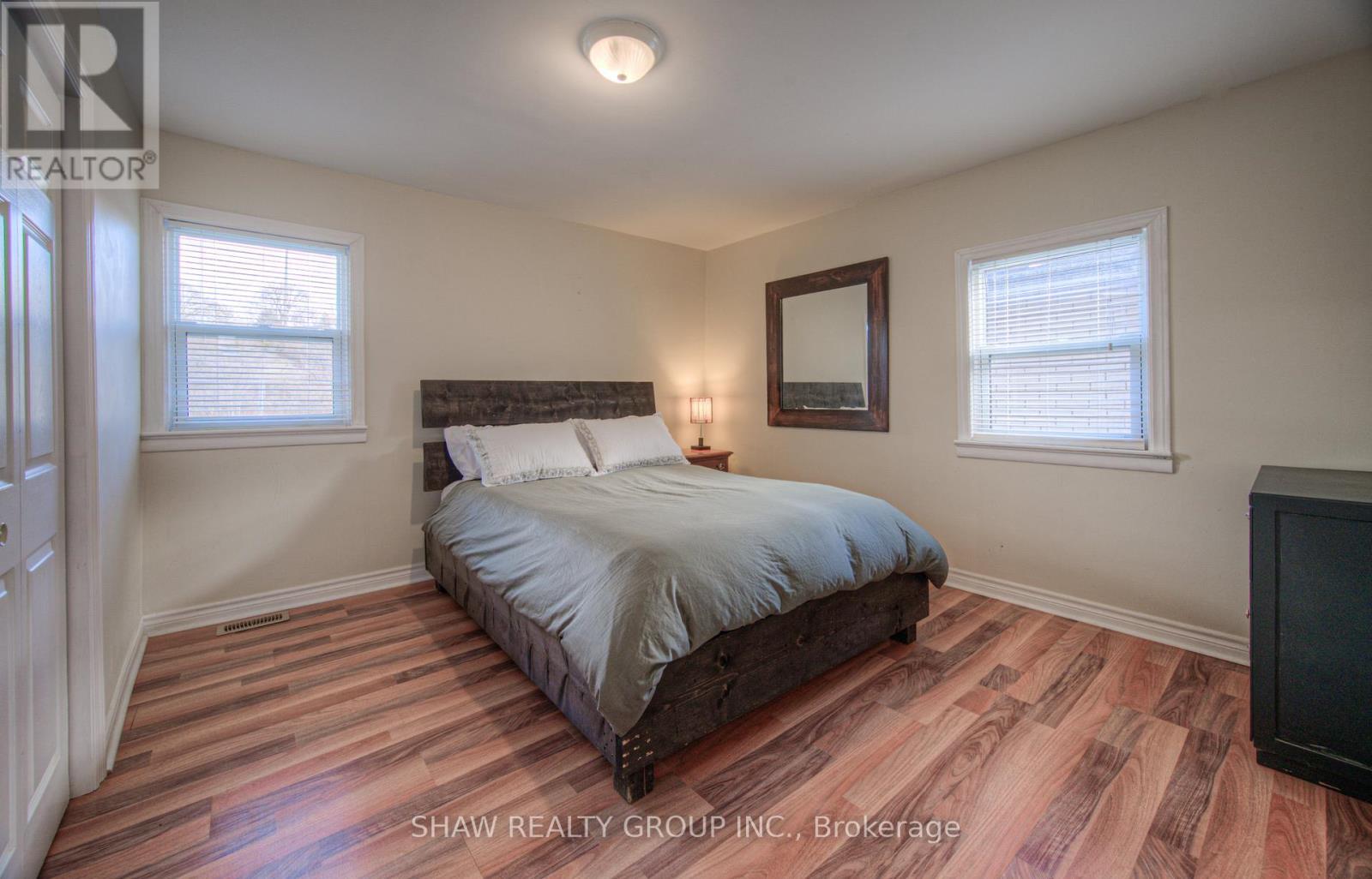 44 Jaffray Street, Cambridge, Ontario  N1R 3H9 - Photo 15 - X12582180