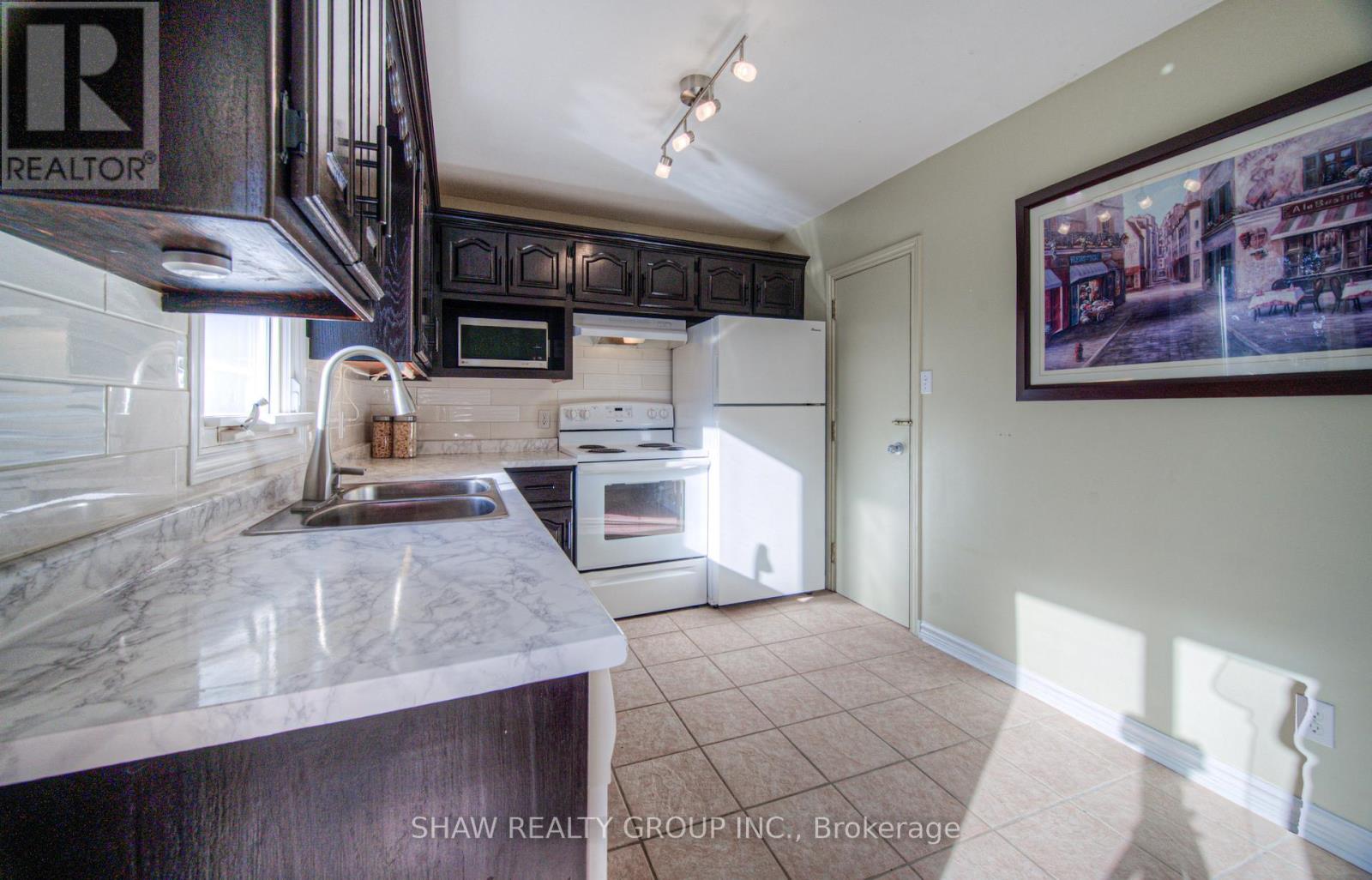 44 Jaffray Street, Cambridge, Ontario  N1R 3H9 - Photo 17 - X12582180