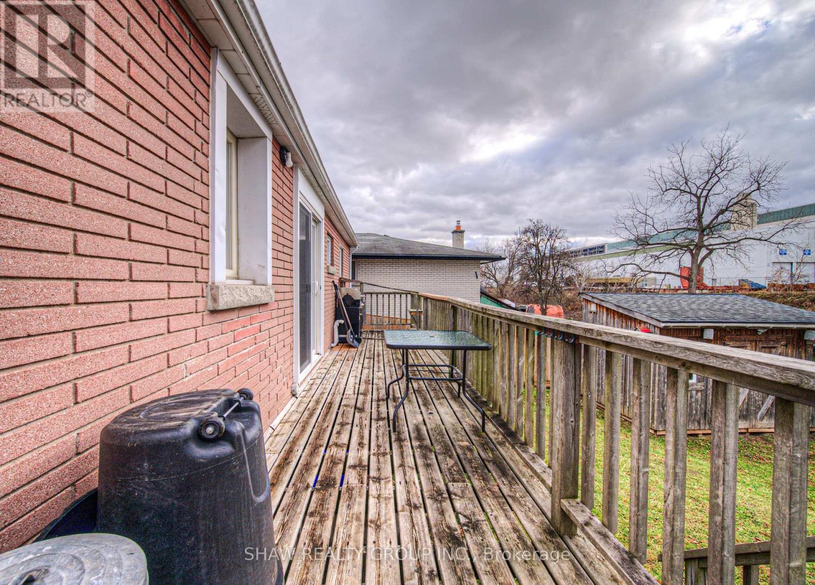 44 Jaffray Street, Cambridge, Ontario  N1R 3H9 - Photo 29 - X12582180