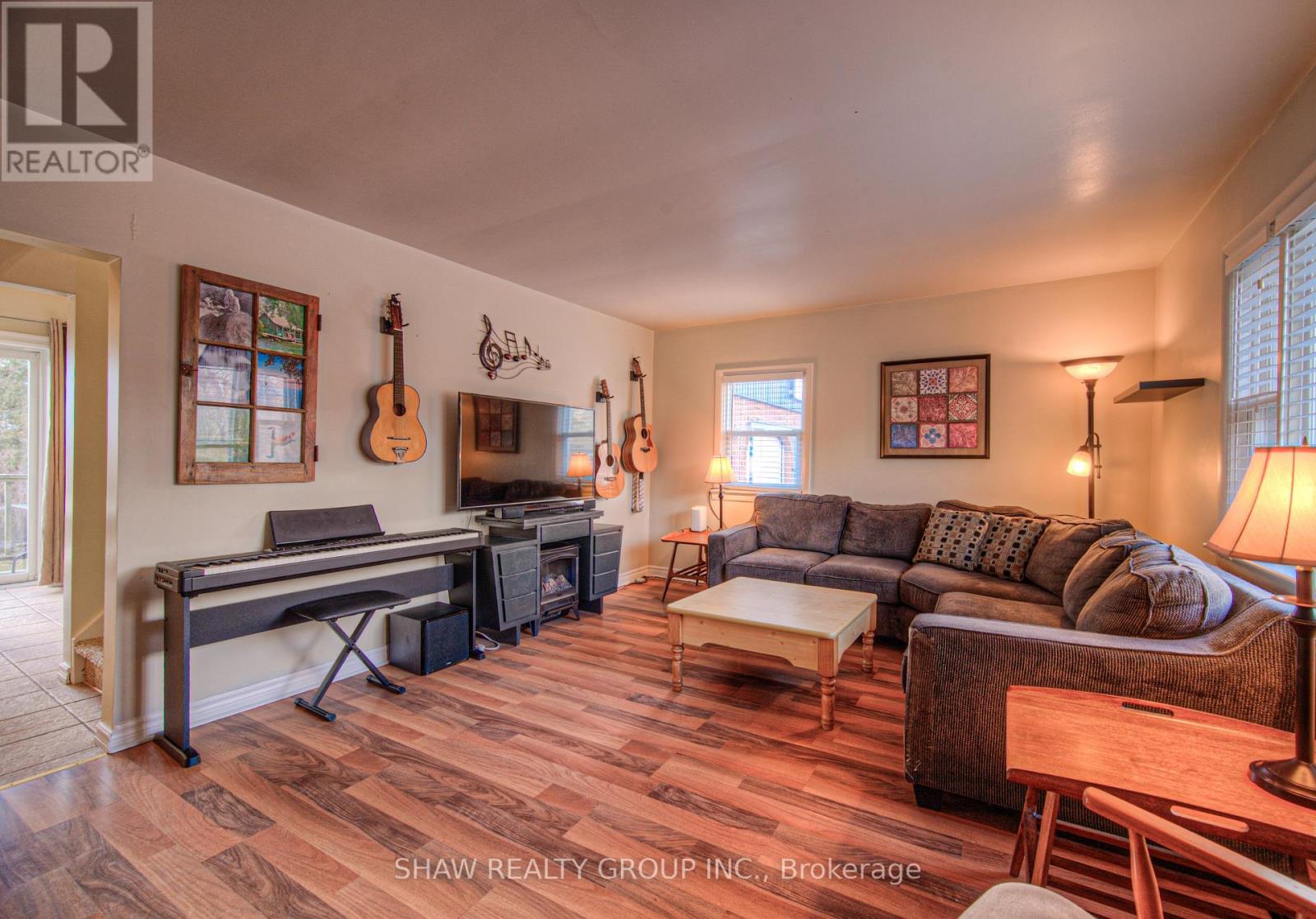 44 Jaffray Street, Cambridge, Ontario  N1R 3H9 - Photo 4 - X12582180