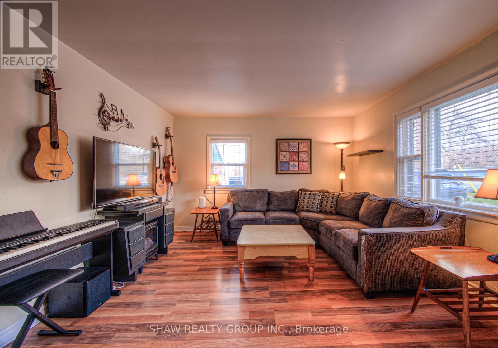 44 Jaffray Street, Cambridge, Ontario  N1R 3H9 - Photo 5 - X12582180