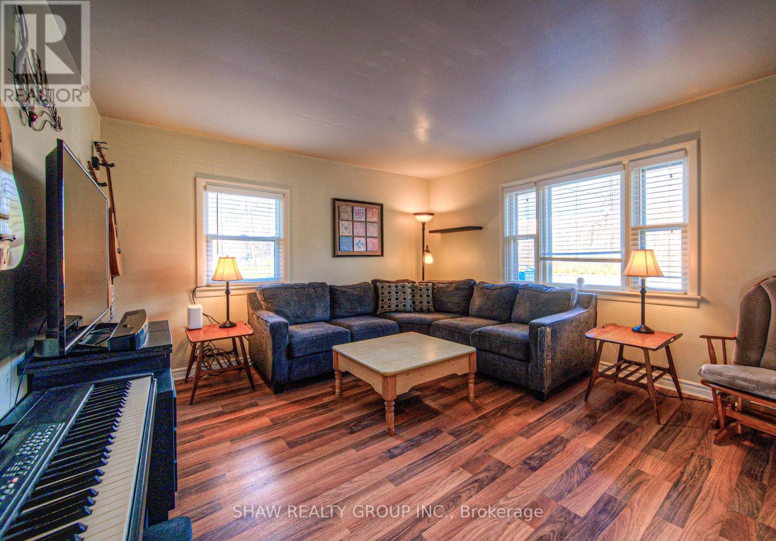 44 Jaffray Street, Cambridge, Ontario  N1R 3H9 - Photo 6 - X12582180