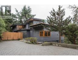 6080 EAGLERIDGE DRIVE, West Vancouver, British Columbia