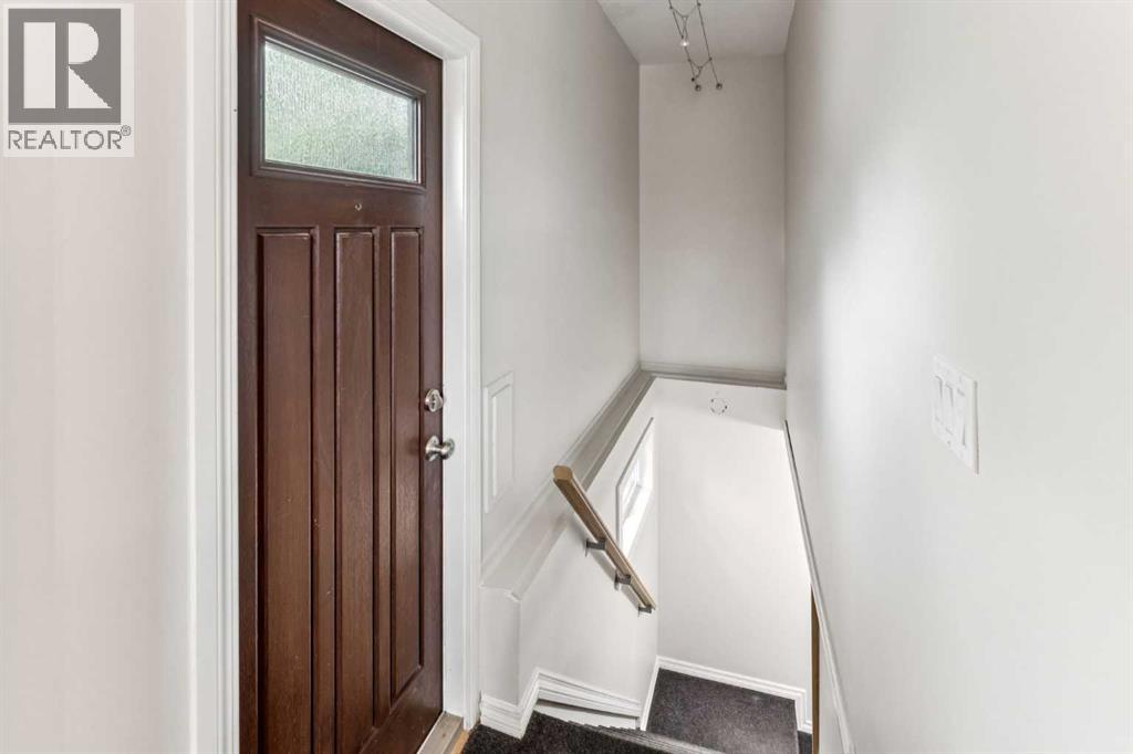 439 Hendon Drive Nw, Calgary, Alberta  T2K 2A1 - Photo 23 - A2266089