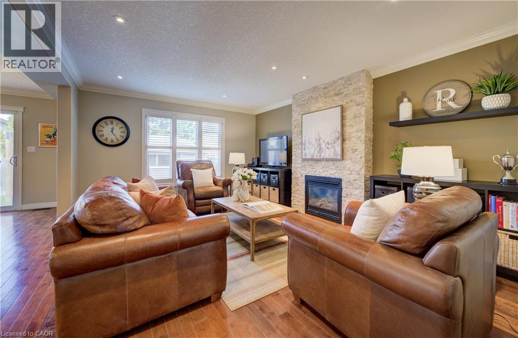 194 Brookmead Street, Elmira, Ontario  N3B 3N8 - Photo 8 - 40789875