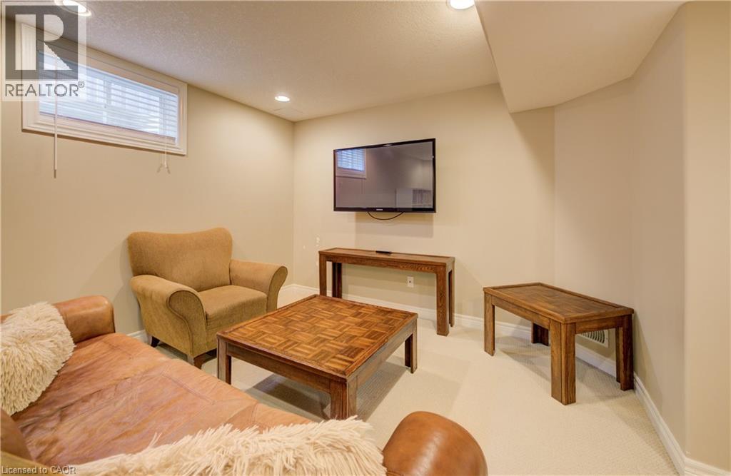 194 Brookmead Street, Elmira, Ontario  N3B 3N8 - Photo 39 - 40789875