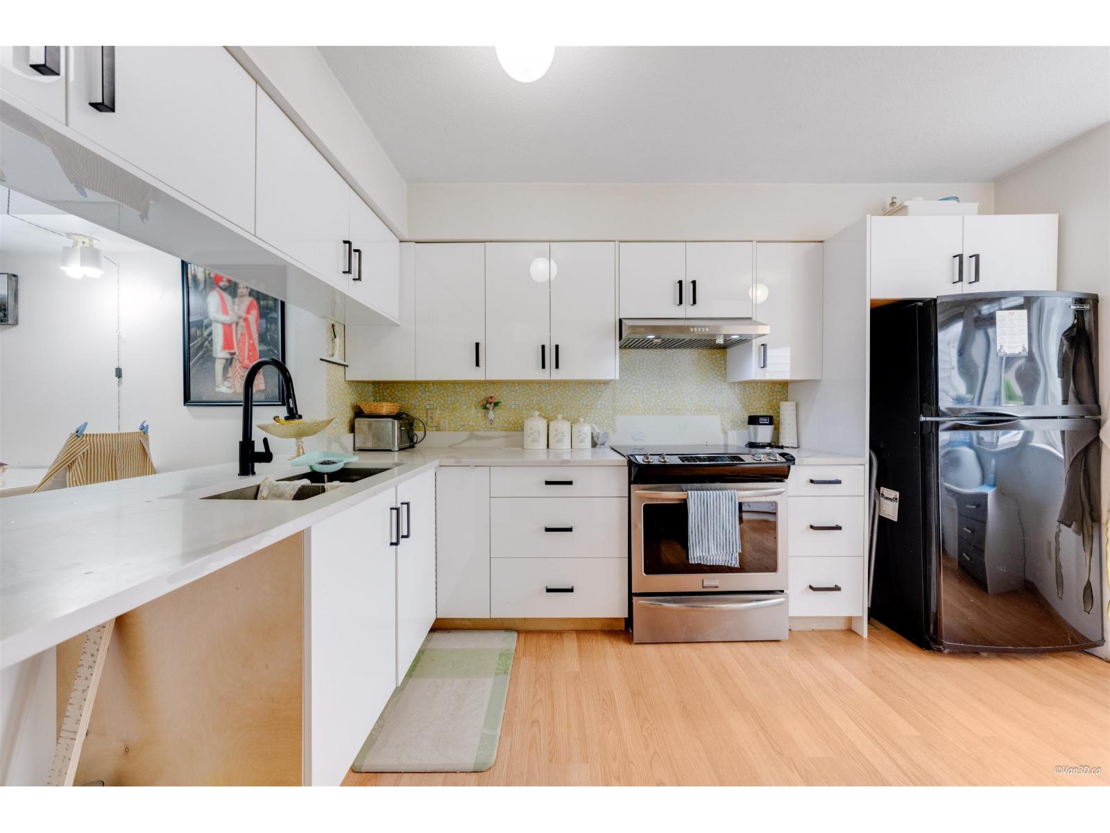 10 7540 138 Street, Surrey, British Columbia  V3W 9M5 - Photo 5 - R3069831