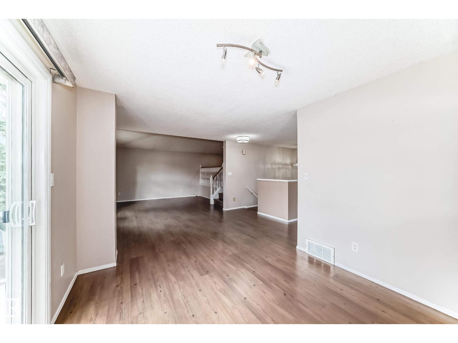 1865 Mill Woods Rd E Nw, Edmonton, Alberta  T6L 6K2 - Photo 8 - E4466863