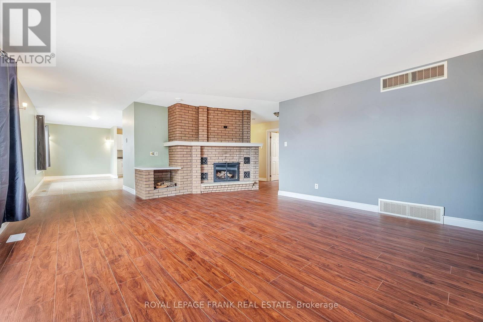 11 Mary Street E, Kawartha Lakes, Ontario  K0L 2W0 - Photo 37 - X12514812