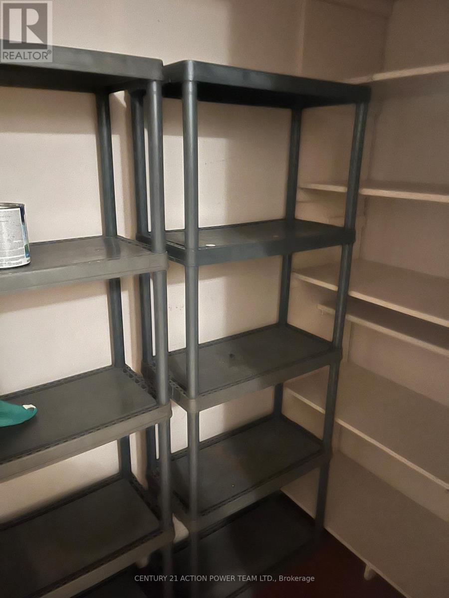 204 - 158b Mcarthur Avenue, Ottawa, Ontario  K1L 8C9 - Photo 12 - X12581702