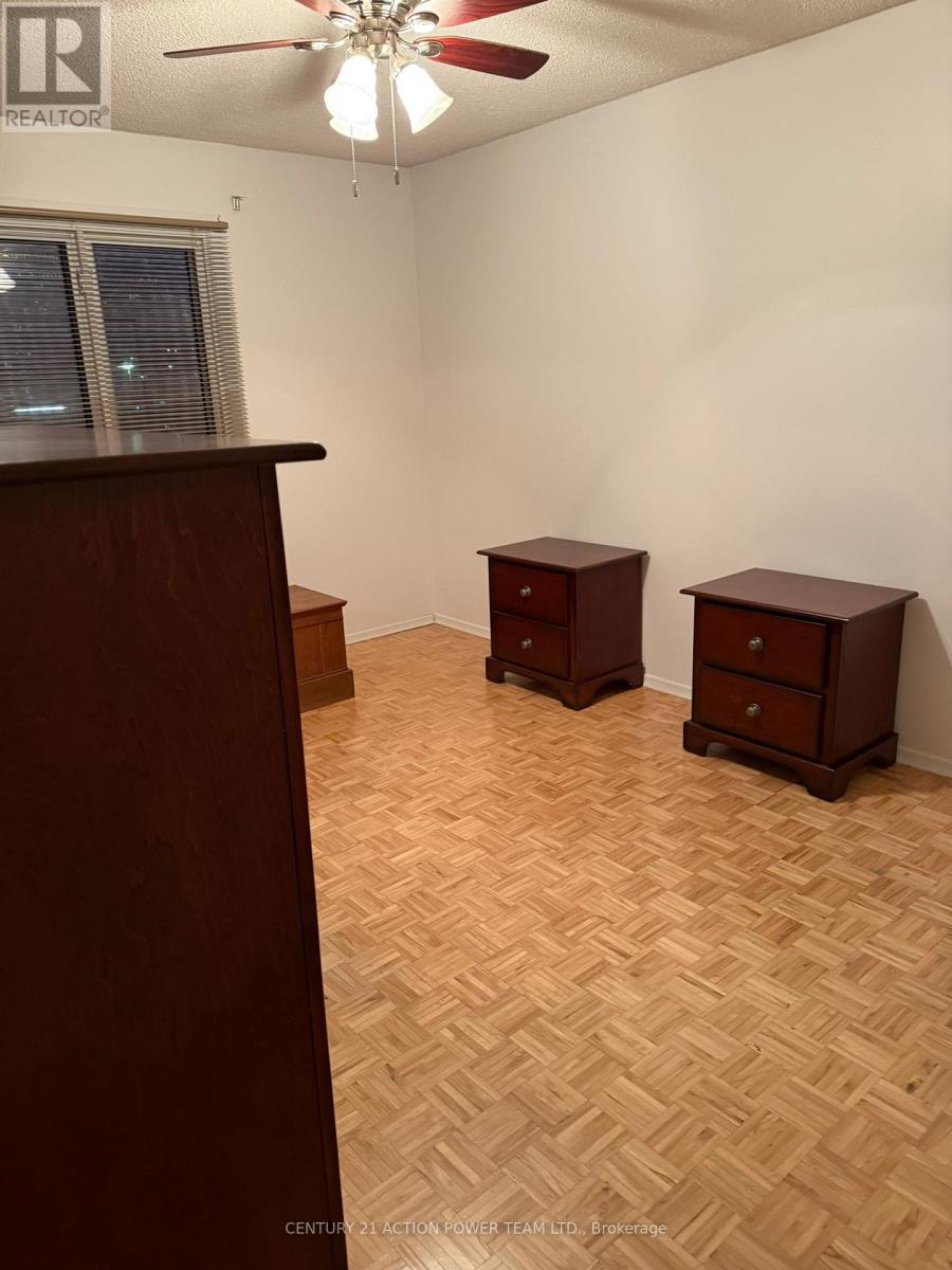 204 - 158b Mcarthur Avenue, Ottawa, Ontario  K1L 8C9 - Photo 9 - X12581702