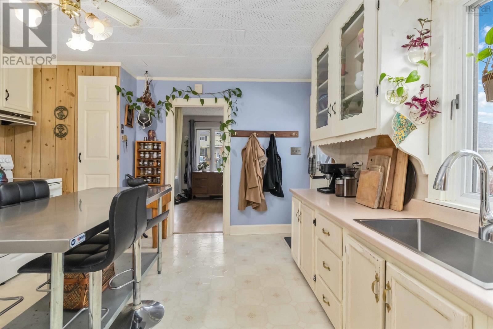 12 Adelaide Avenue, Halifax, Nova Scotia  B3N 2N4 - Photo 19 - 202528673