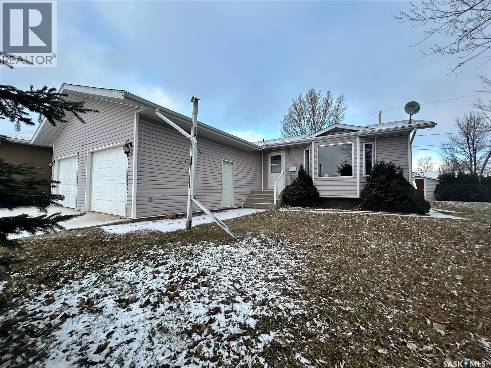 99 Laskin Crescent, Humboldt, Saskatchewan  S0K 2A0 - Photo 2 - SK024718