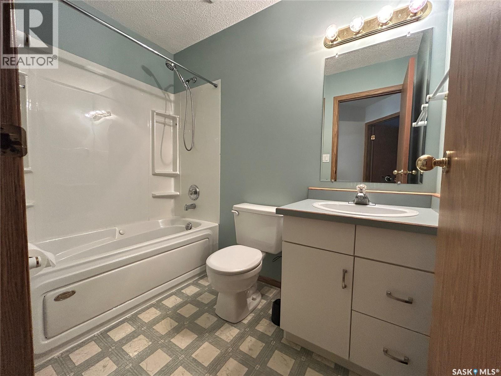 99 Laskin Crescent, Humboldt, Saskatchewan  S0K 2A0 - Photo 17 - SK024718