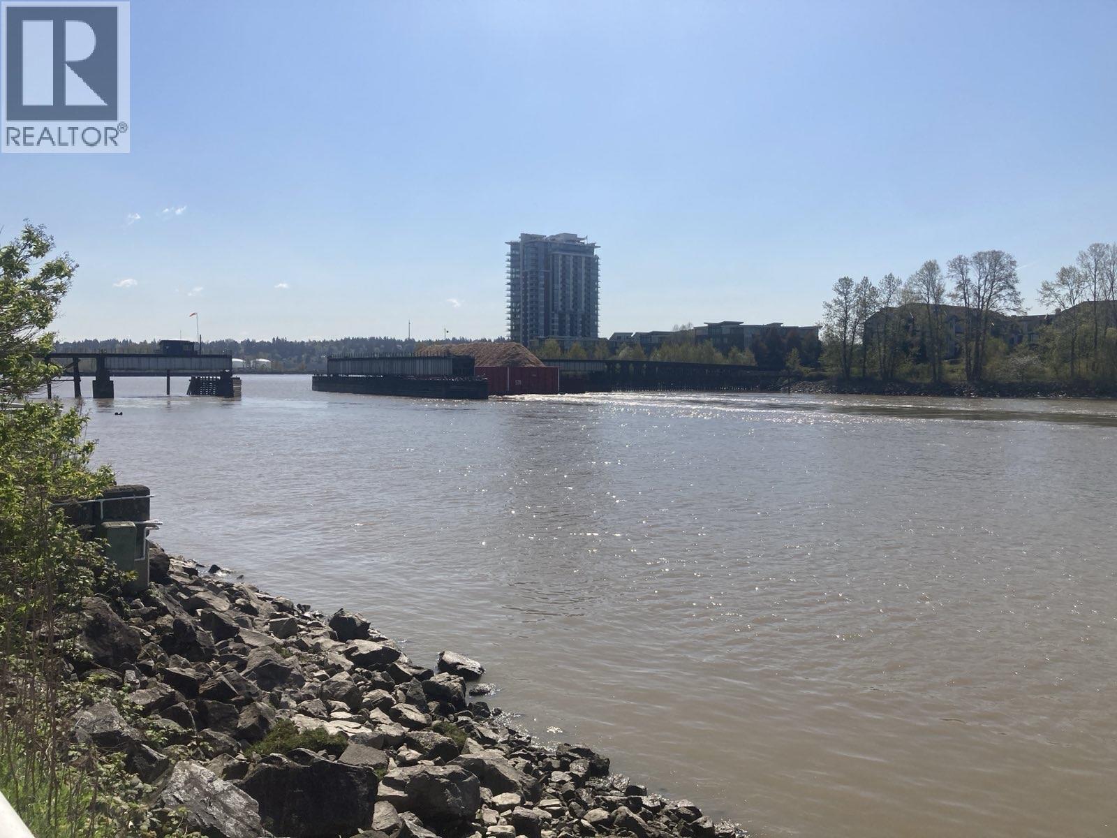 224 3 Rialto Court, New Westminster, British Columbia  V3M 6P2 - Photo 2 - R3069171