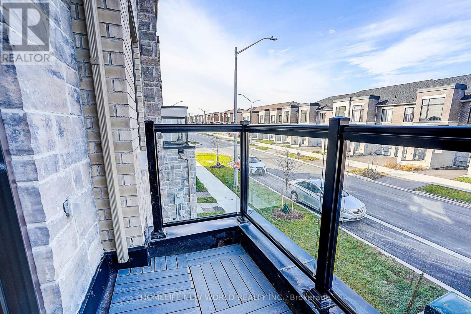 195 Mumbai Drive, Markham, Ontario  L3S 0G5 - Photo 17 - N12582124