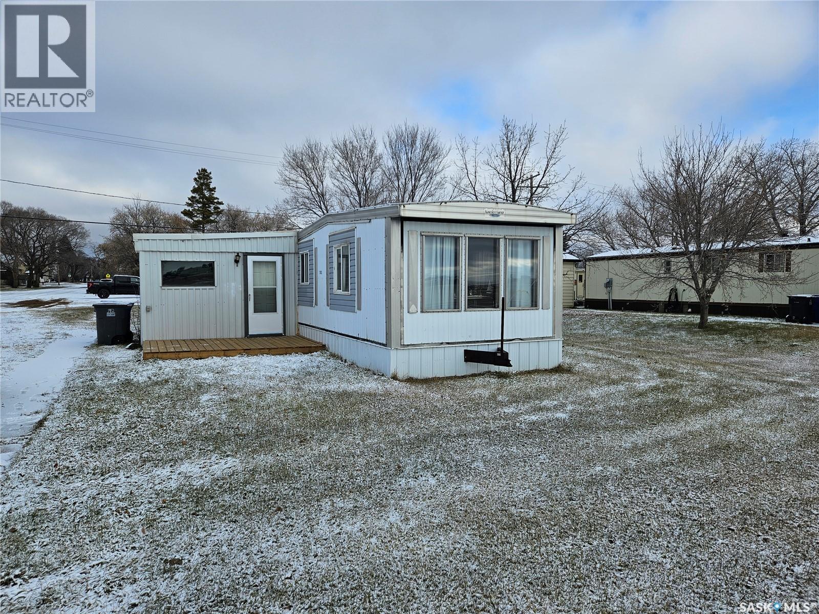 702 Railway AVENUE, Arcola, Saskatchewan