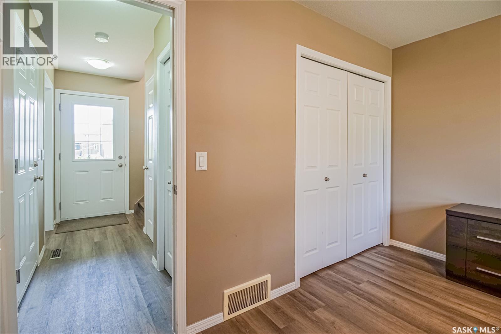 121 410 Stensrud Road, Saskatoon, Saskatchewan  S7W 0B7 - Photo 7 - SK024804