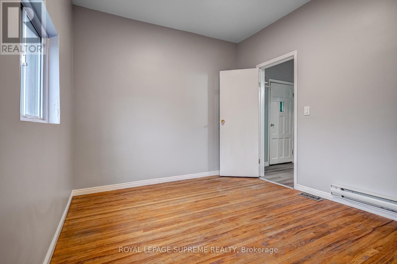 Main - 334 Crawford Street, Toronto, Ontario  M6J 2V9 - Photo 14 - C12582268