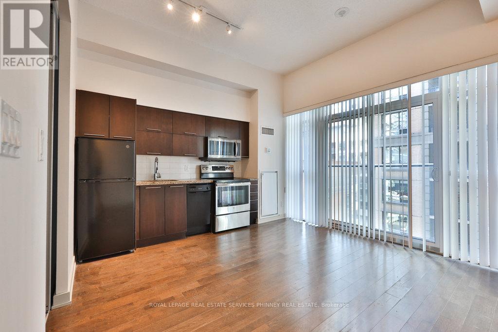705 - 126 Simcoe Street, Toronto, Ontario  M5H 4E6 - Photo 4 - C12582296