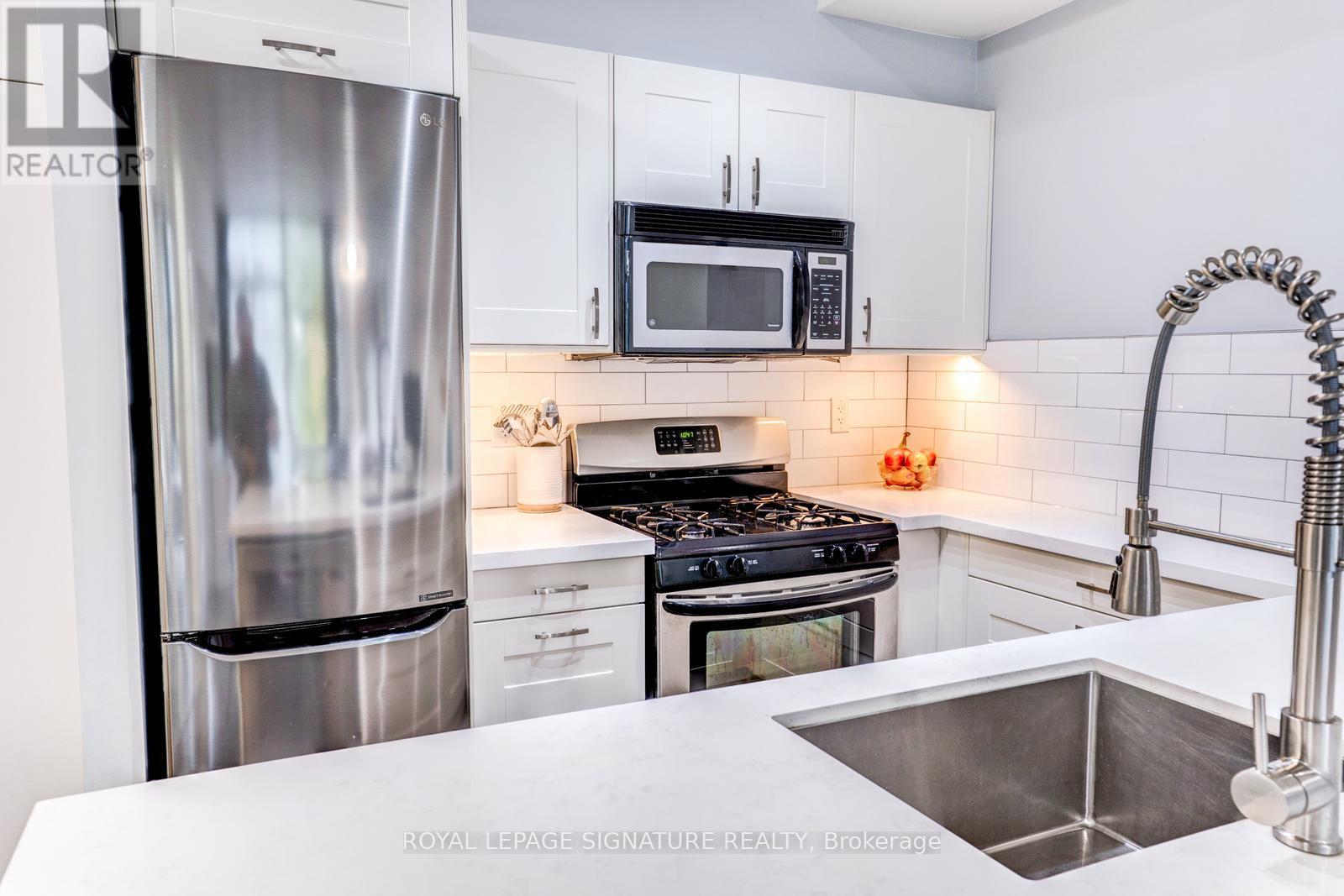 M09 - 9 Spadina Avenue, Toronto, Ontario  M5V 3V5 - Photo 12 - C12582304