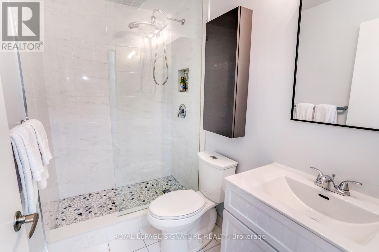 M09 - 9 Spadina Avenue, Toronto, Ontario  M5V 3V5 - Photo 23 - C12582304