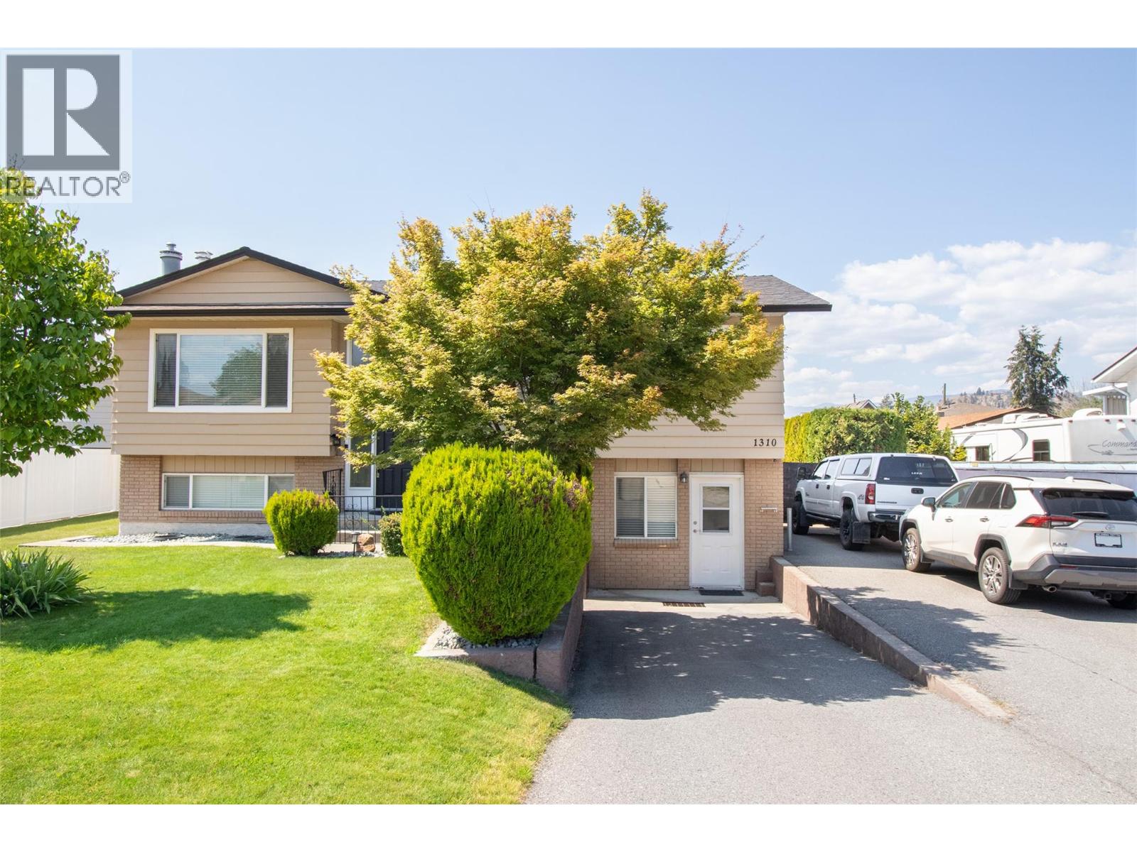 1310 Mary Court, Kelowna, British Columbia