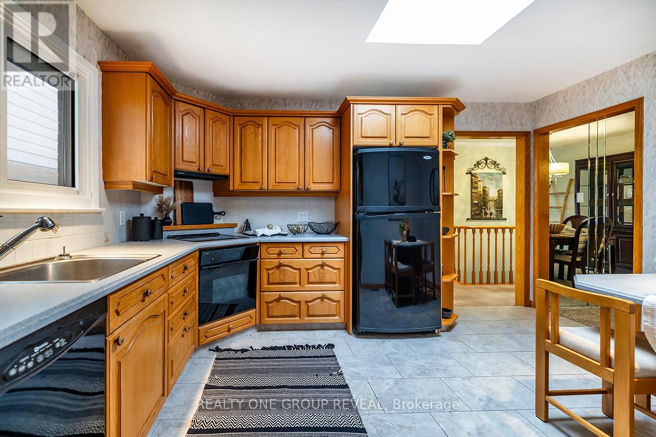 79 Highcastle Road, Toronto, Ontario  M1E 4N3 - Photo 8 - E12582242