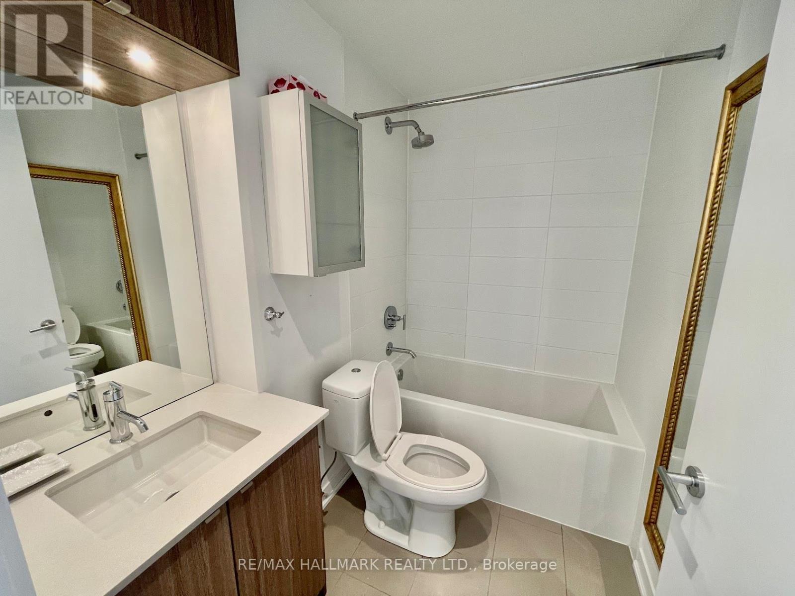 512 - 88 Colgate Avenue, Toronto, Ontario  M4M 0A6 - Photo 13 - E12582288