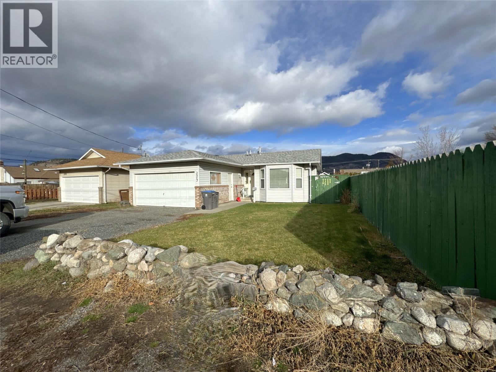 2313 Clapperton Avenue, Merritt, British Columbia