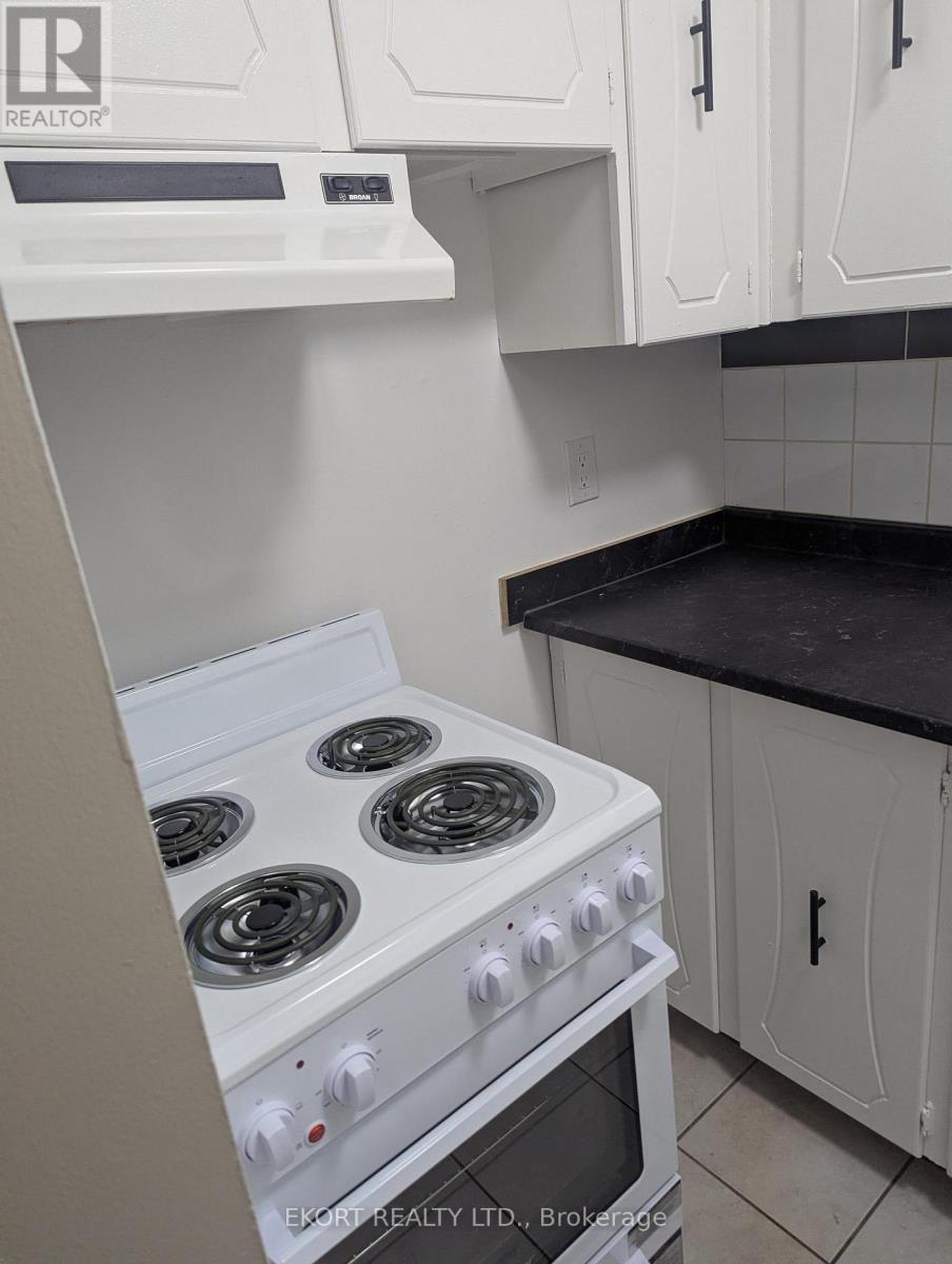 104 - 45 Cannifton Road, Belleville (Belleville Ward), Ontario  K8N 2S9 - Photo 5 - X12582326