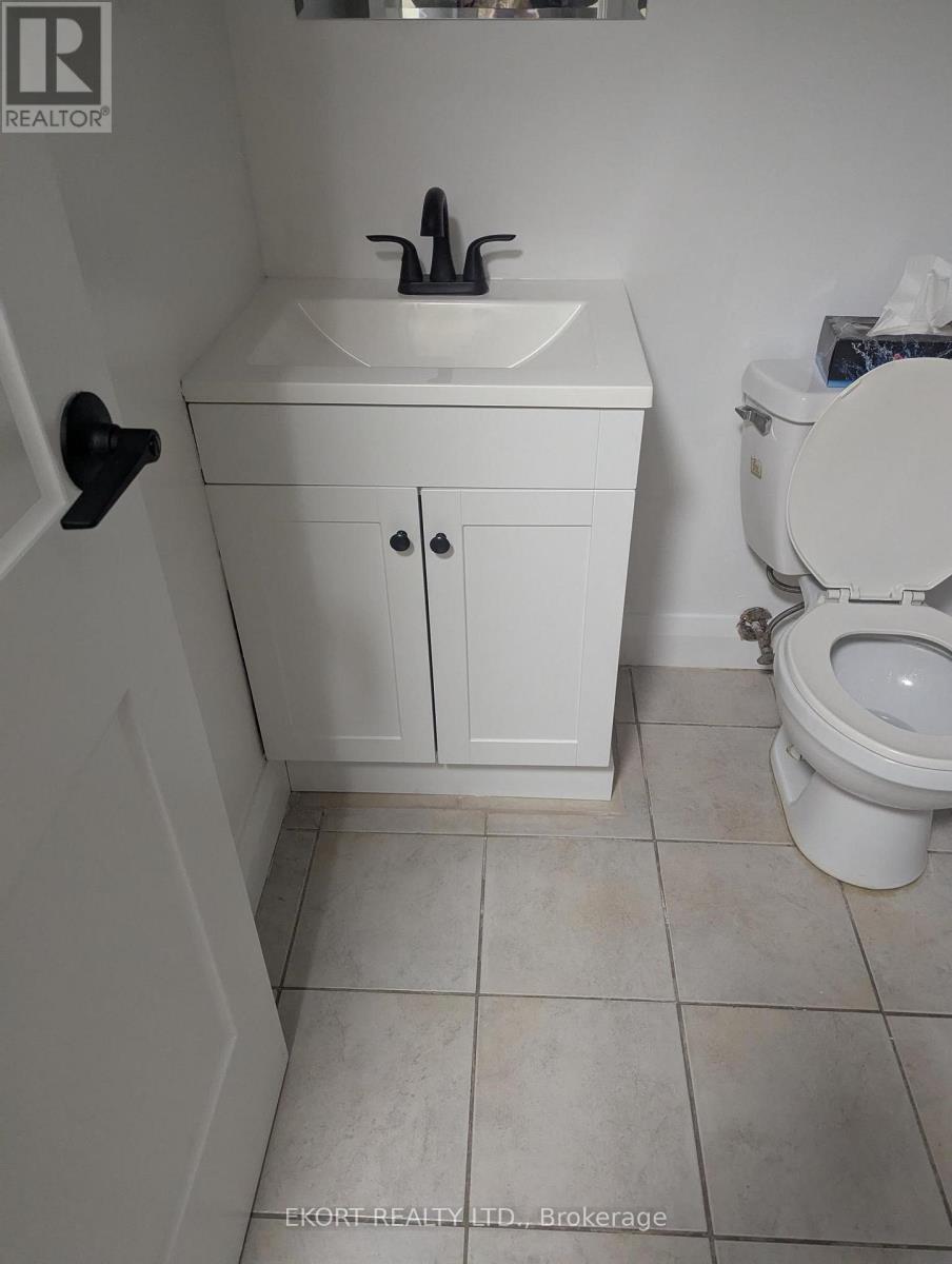 104 - 45 Cannifton Road, Belleville (Belleville Ward), Ontario  K8N 2S9 - Photo 9 - X12582326