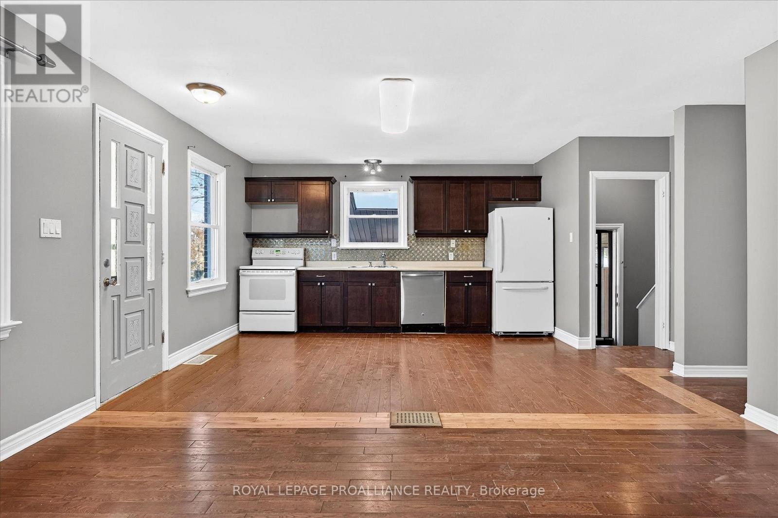 543 Howden Street, Peterborough, Ontario  K9J 4B4 - Photo 12 - X12582344