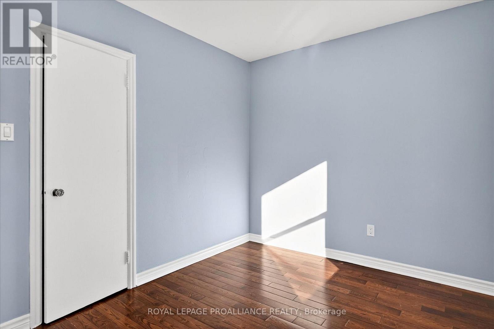 543 Howden Street, Peterborough, Ontario  K9J 4B4 - Photo 25 - X12582344