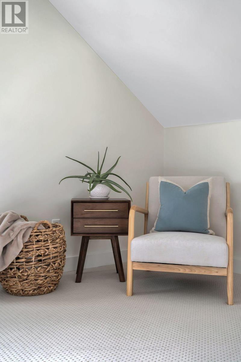 299 Noxon Avenue, Prince Edward County, Ontario  K0K 3L0 - Photo 24 - X12582424