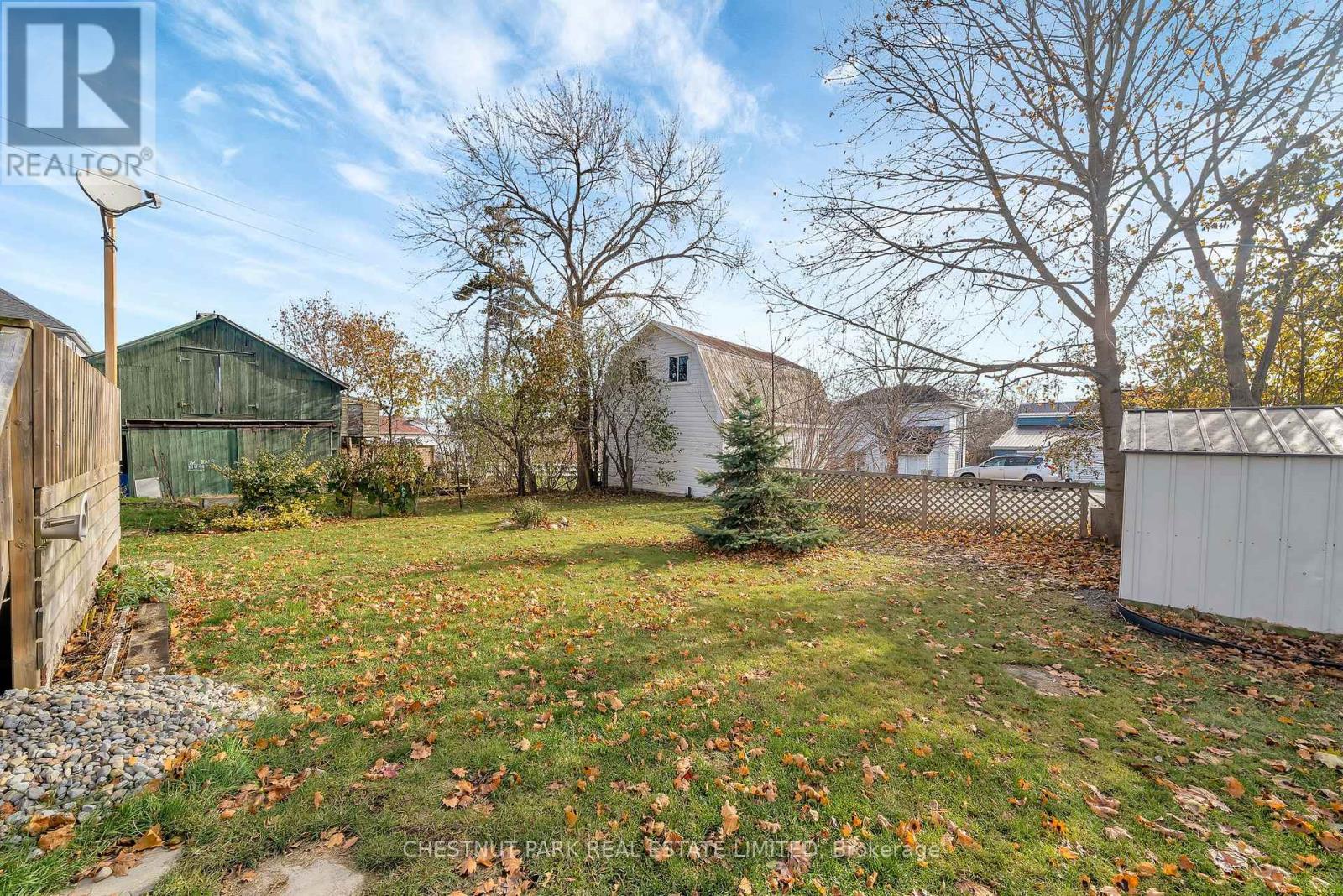 299 Noxon Avenue, Prince Edward County, Ontario  K0K 3L0 - Photo 43 - X12582424