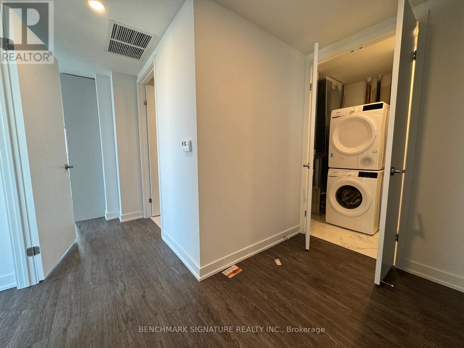 4003 - 88 Queen Street E, Toronto, Ontario  M5C 0B6 - Photo 18 - C12560976