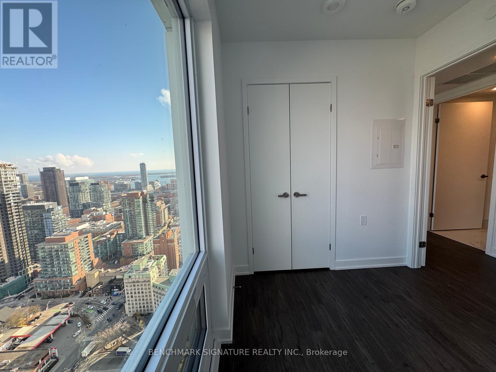 4003 - 88 Queen Street E, Toronto, Ontario  M5C 0B6 - Photo 17 - C12560976