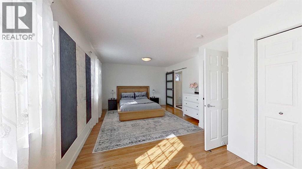 2932 Lathom Crescent Sw, Calgary, Alberta  T3E 5W7 - Photo 21 - A2270024