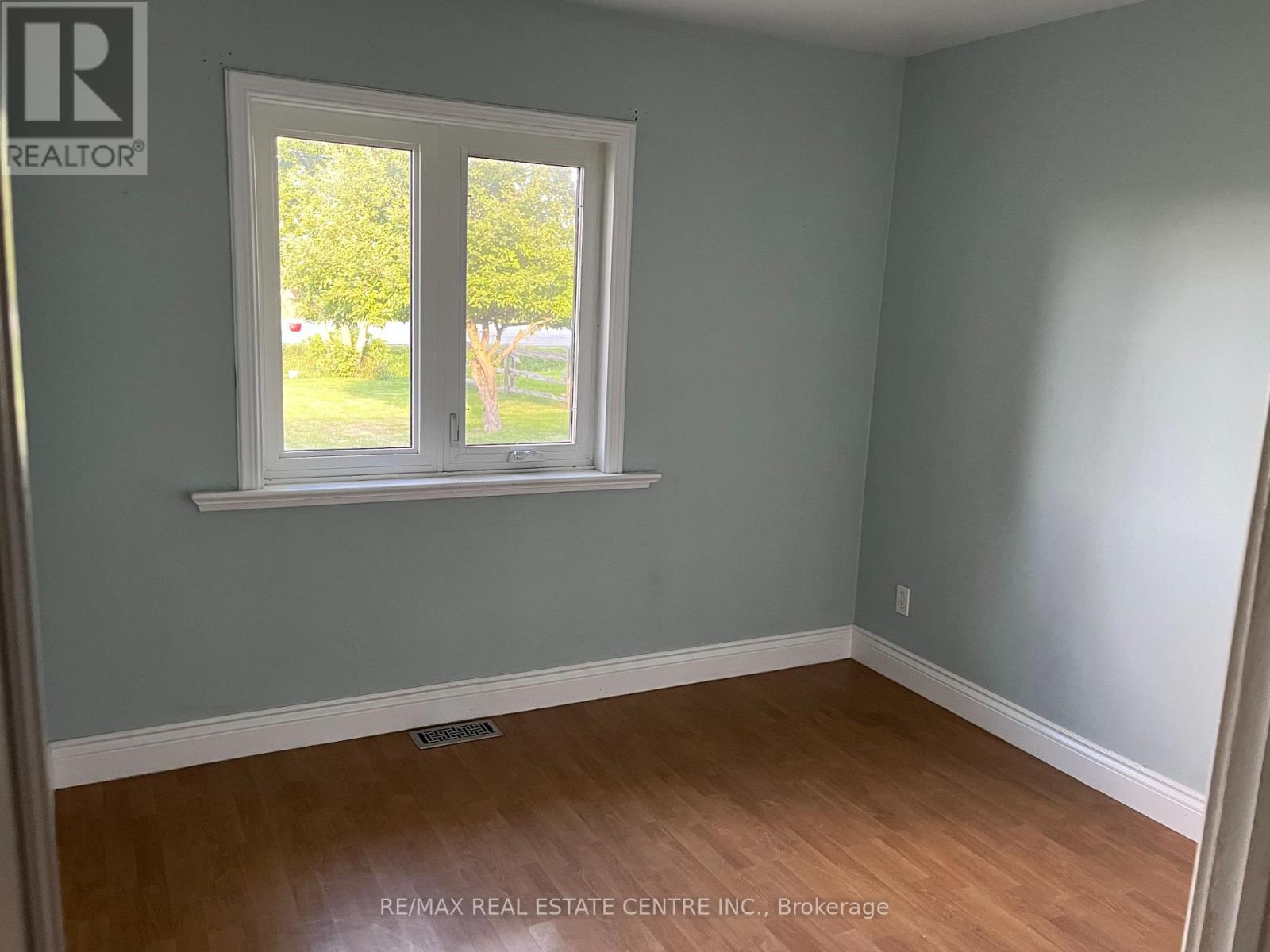 289 King Street N, New Tecumseth (Alliston), Ontario  L9R 1N3 - Photo 5 - N12582212