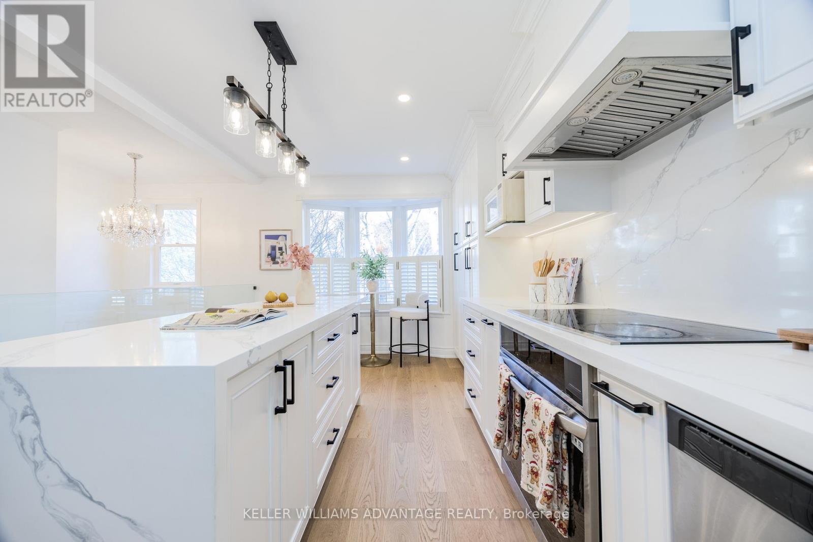 129 Confederation Way, Markham, Ontario  L3T 5R4 - Photo 4 - N12582250