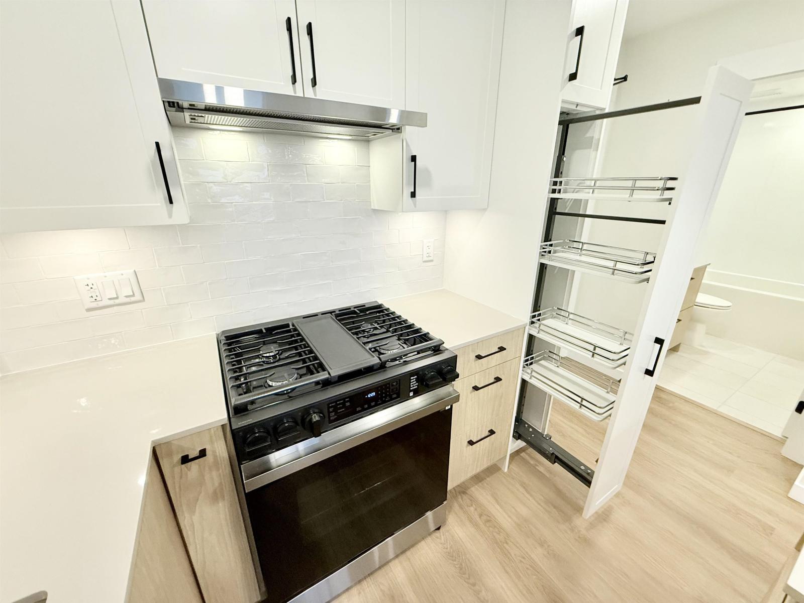 301 27215 Aldergrove Town Centre Drive, Langley, British Columbia  V4W 0E3 - Photo 12 - R3070376