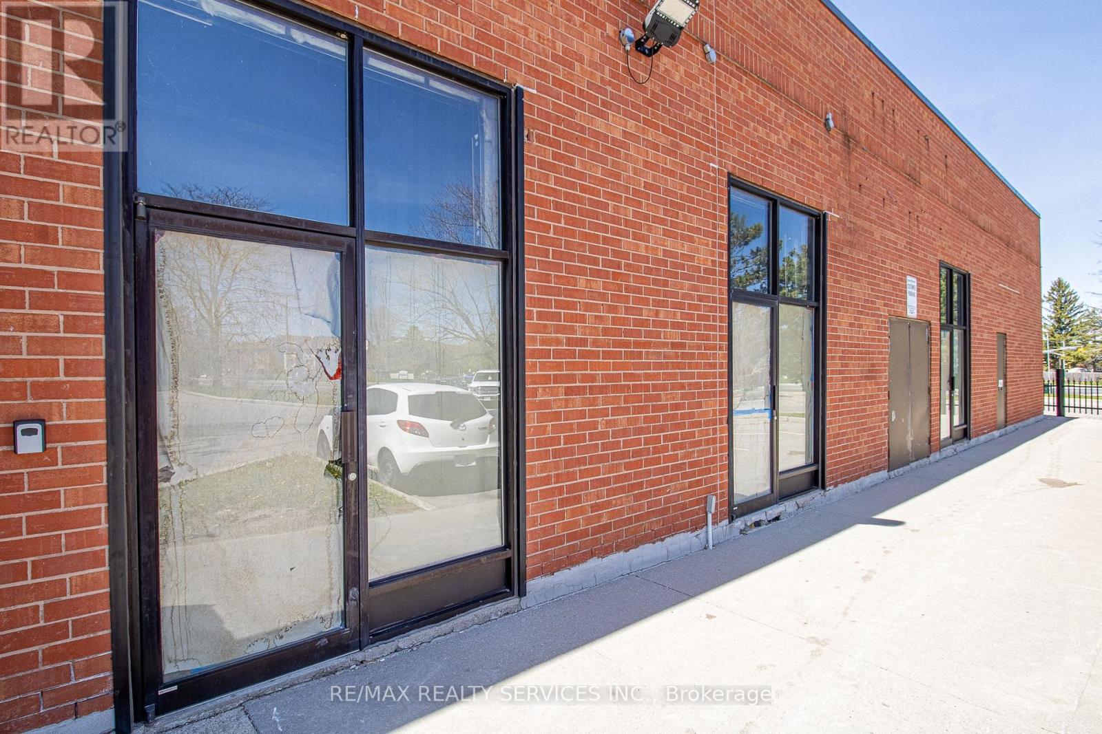 19 - 30 Dean Park Road, Toronto (Rouge), Ontario  M1B 3H1 - Photo 4 - E12514486