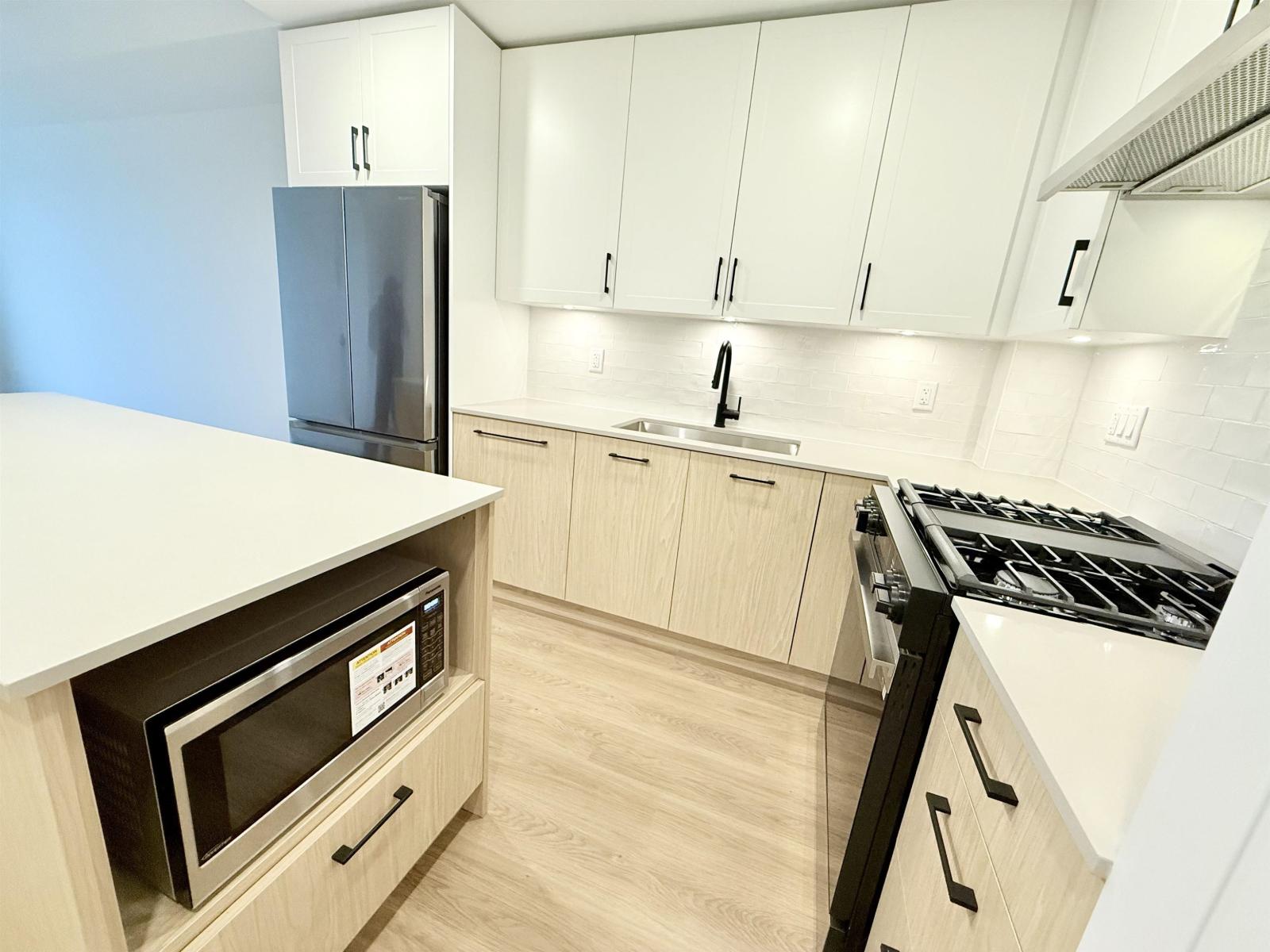 301 27215 Aldergrove Town Centre Drive, Langley, British Columbia  V4W 0E3 - Photo 13 - R3070376