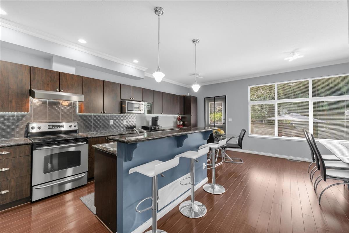 7 7518 138 Street, Surrey, British Columbia  V3W 1S1 - Photo 2 - R3070545